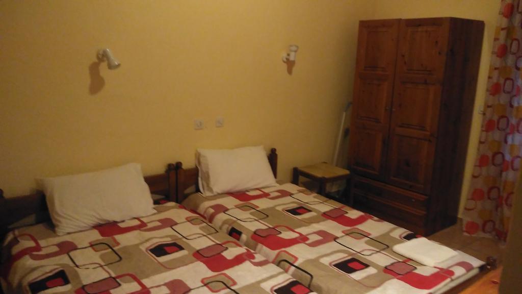 Stergiou Rooms Líri 외부 사진